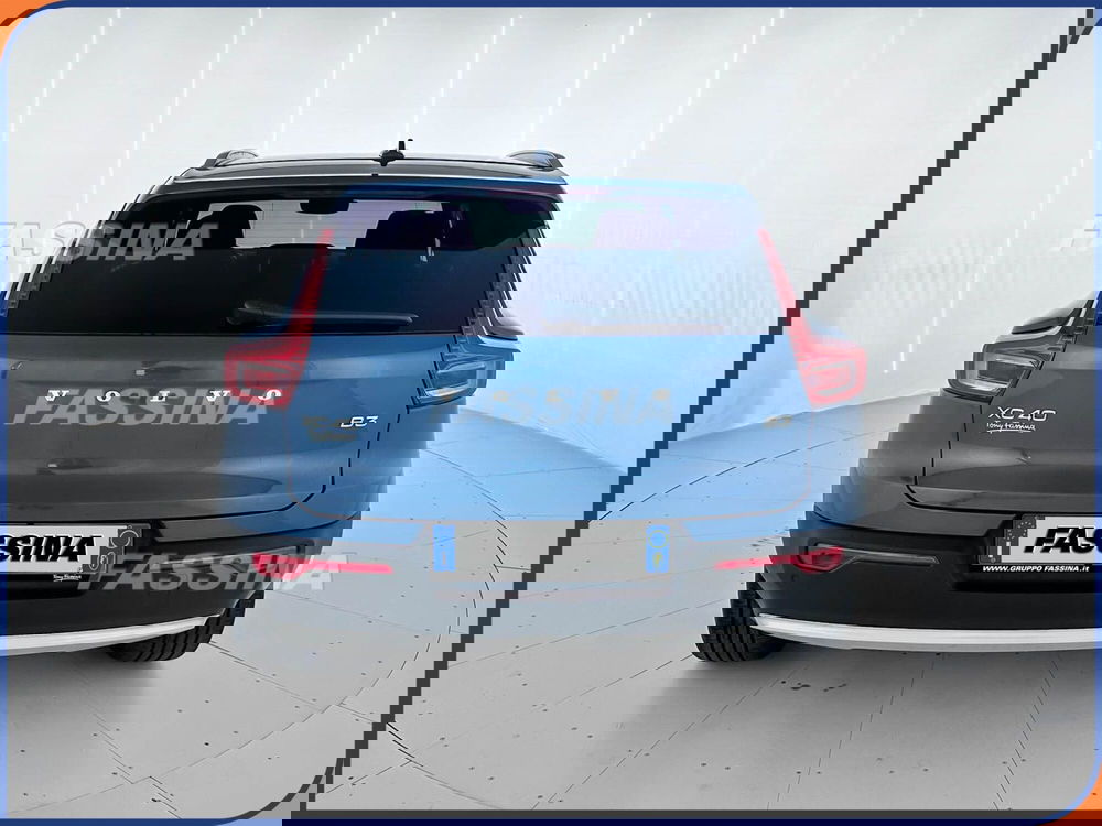 Volvo XC40 nuova a Milano (5)