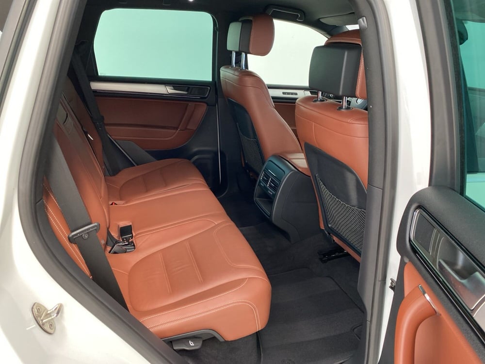 Volkswagen Touareg usata a Lodi (9)