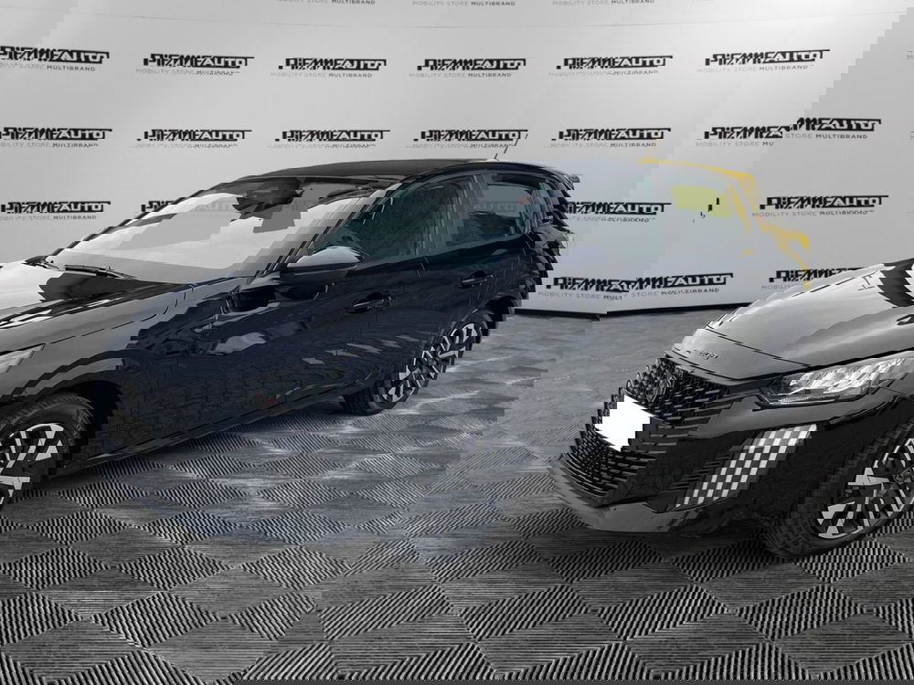 Peugeot 208 nuova a Parma