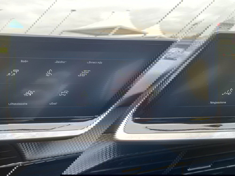 Peugeot 208 nuova a Parma (14)