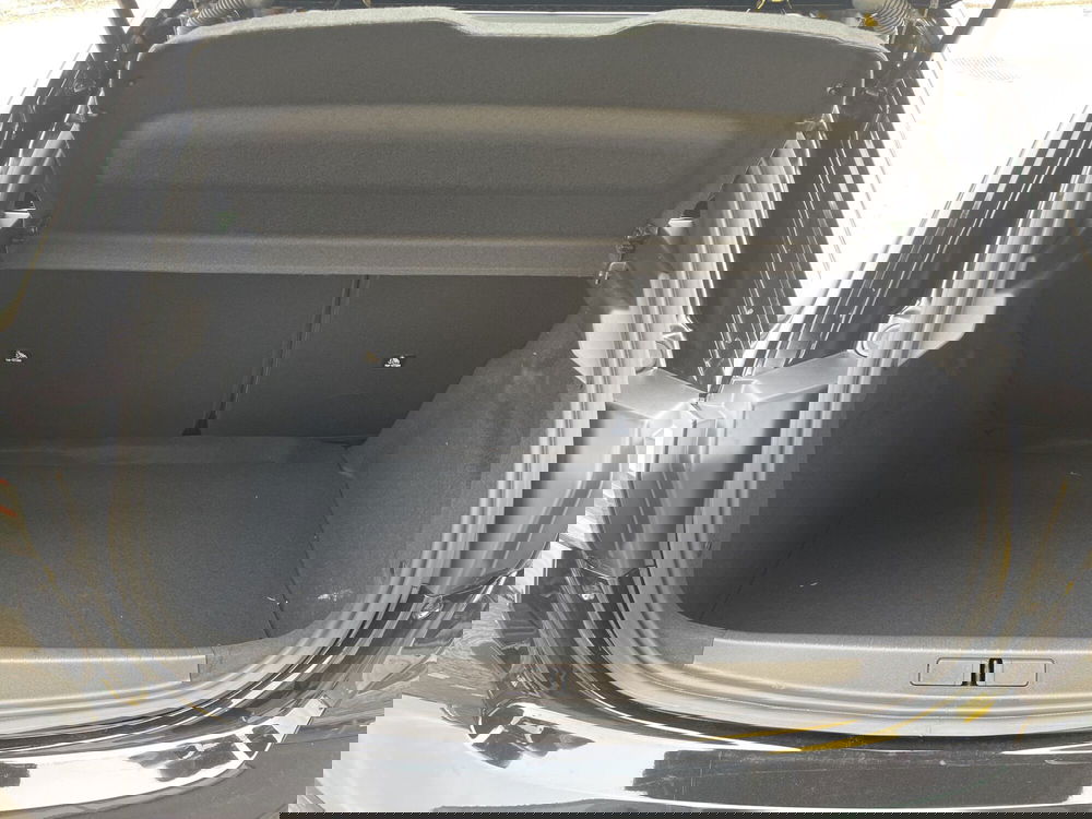 Peugeot 208 nuova a Parma (19)