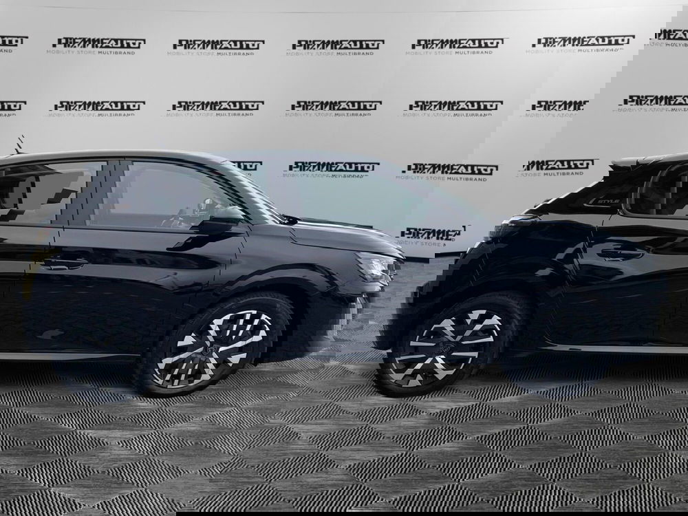 Peugeot 208 nuova a Parma (7)