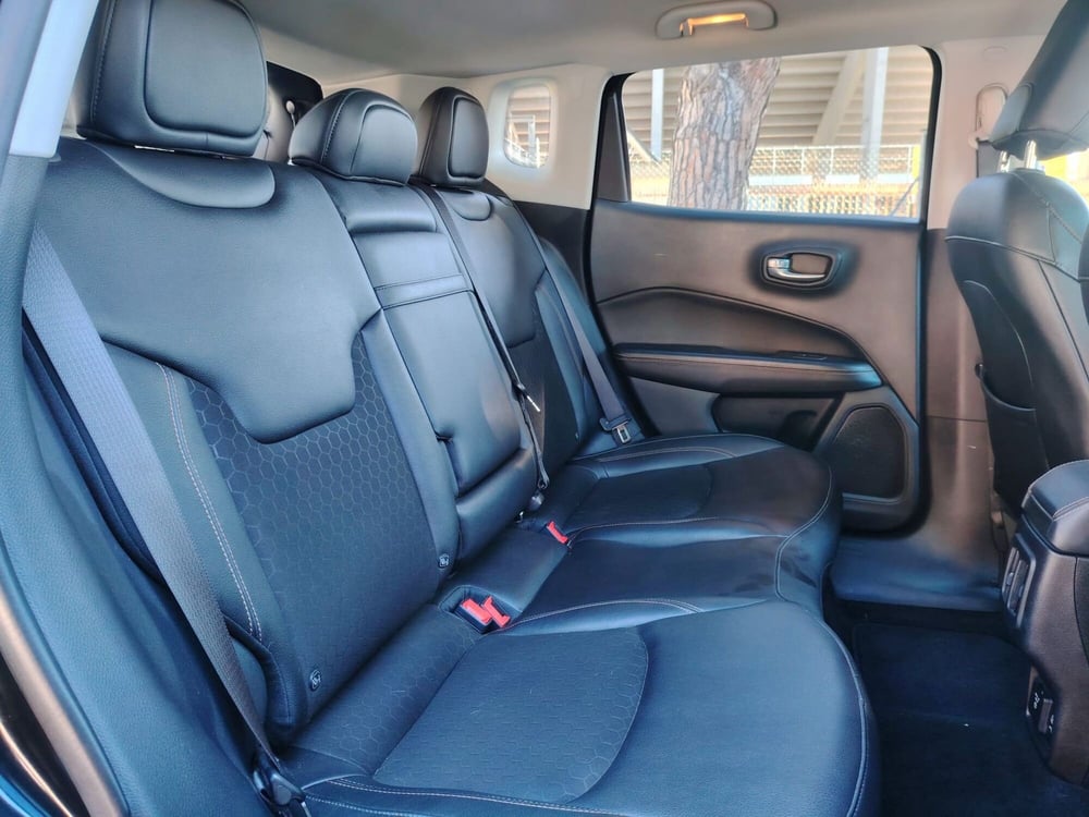 Jeep Compass usata a Massa-Carrara (12)