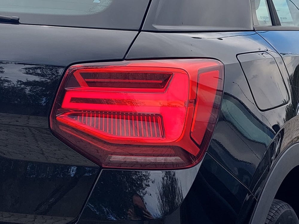 Audi Q2 usata a Bari (10)