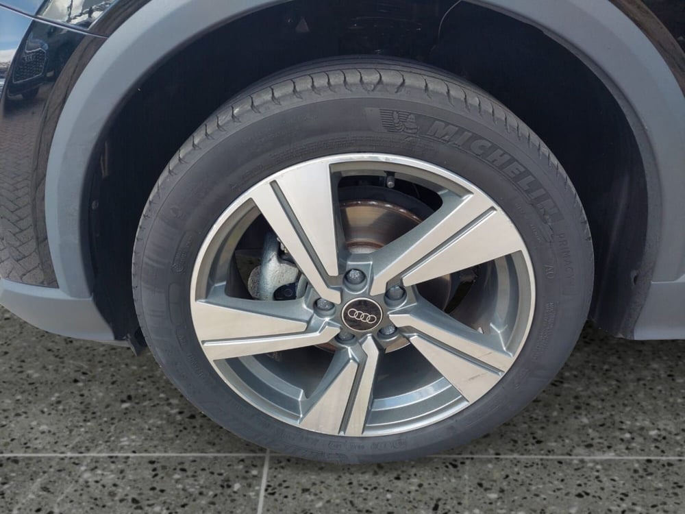 Audi Q2 usata a Bari (13)