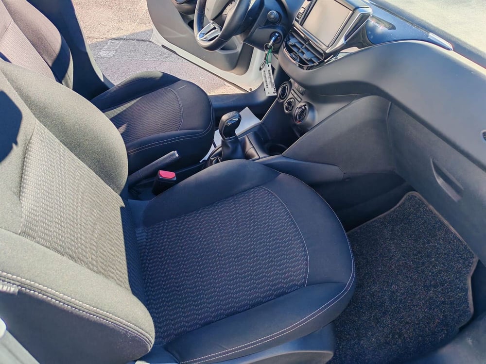 Peugeot 208 usata a Arezzo (14)