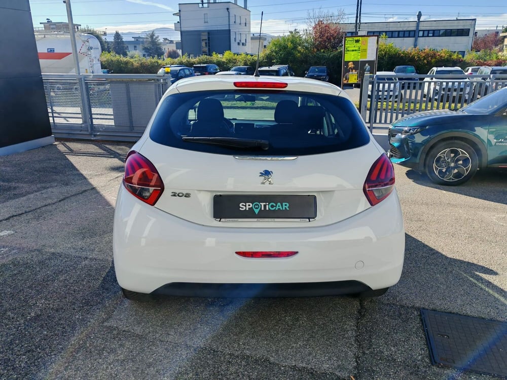 Peugeot 208 usata a Arezzo (4)