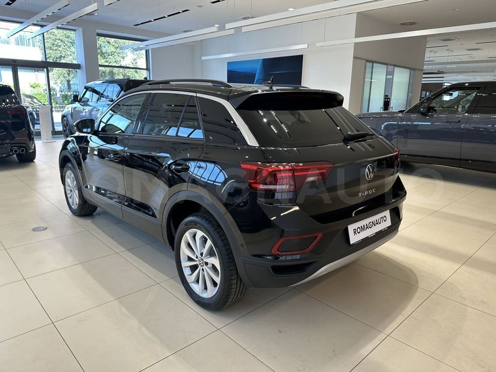 Volkswagen T-Roc nuova a Forlì-Cesena (6)