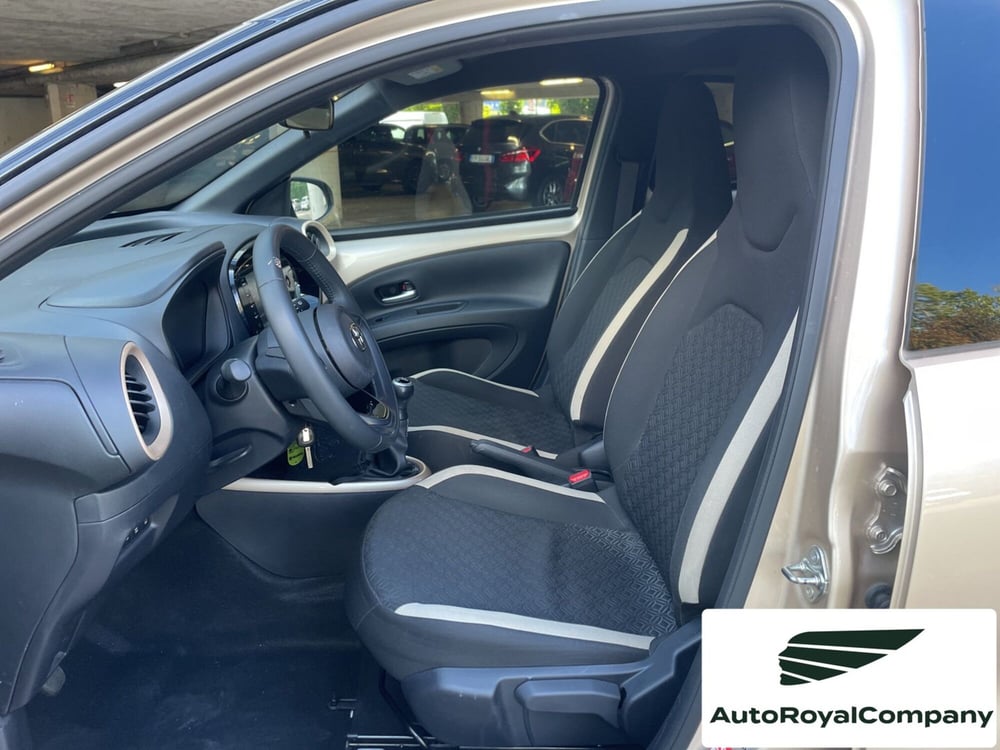 Toyota Aygo X usata a Roma (10)
