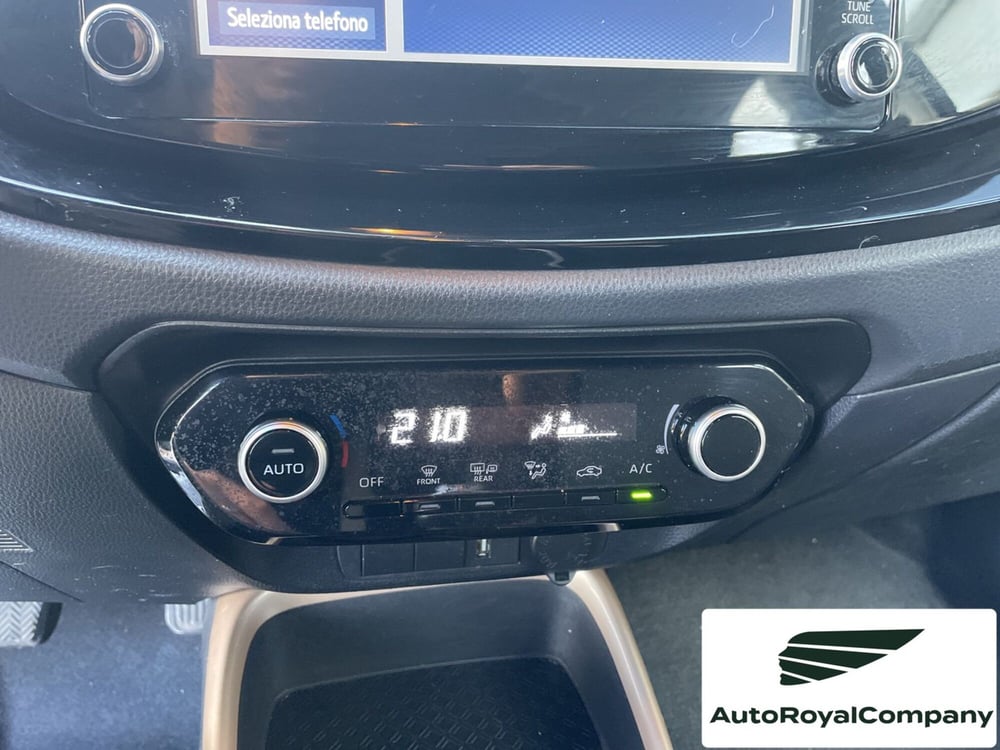 Toyota Aygo X usata a Roma (17)