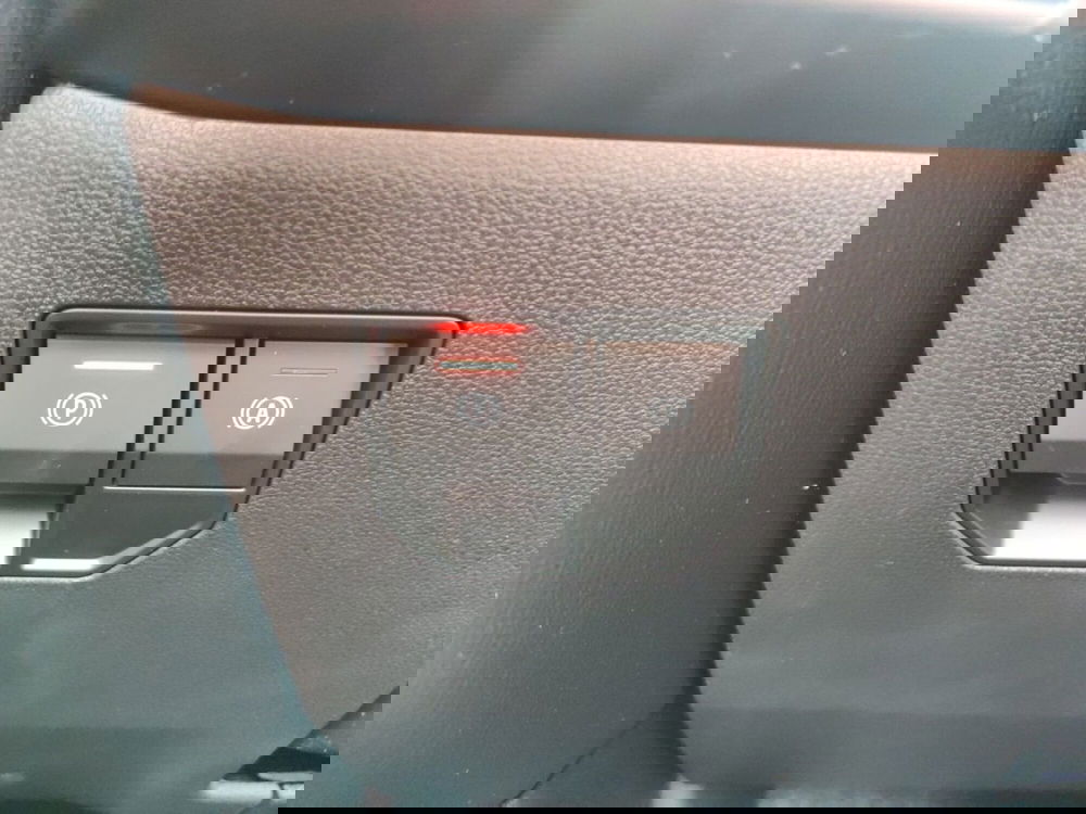 Renault Megane E-Tech Electric nuova a Latina (13)