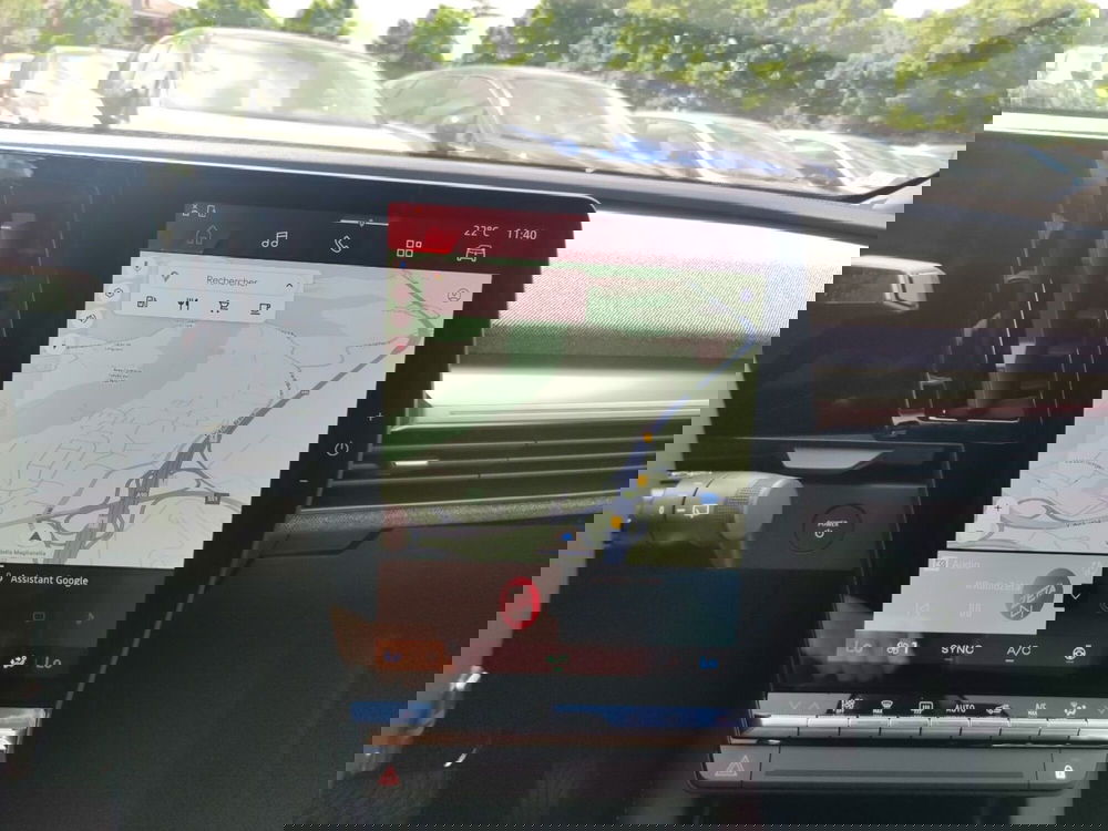 Renault Megane E-Tech Electric nuova a Latina (16)