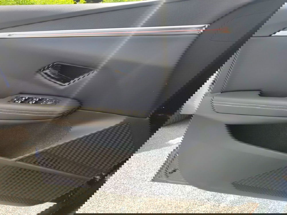 Renault Megane E-Tech Electric nuova a Latina (19)