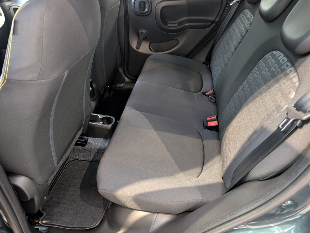 Fiat Panda Cross nuova a Milano (11)