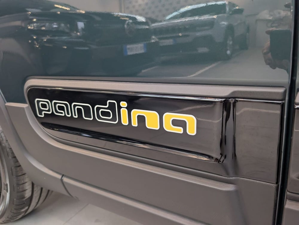 Fiat Panda Cross nuova a Milano (13)