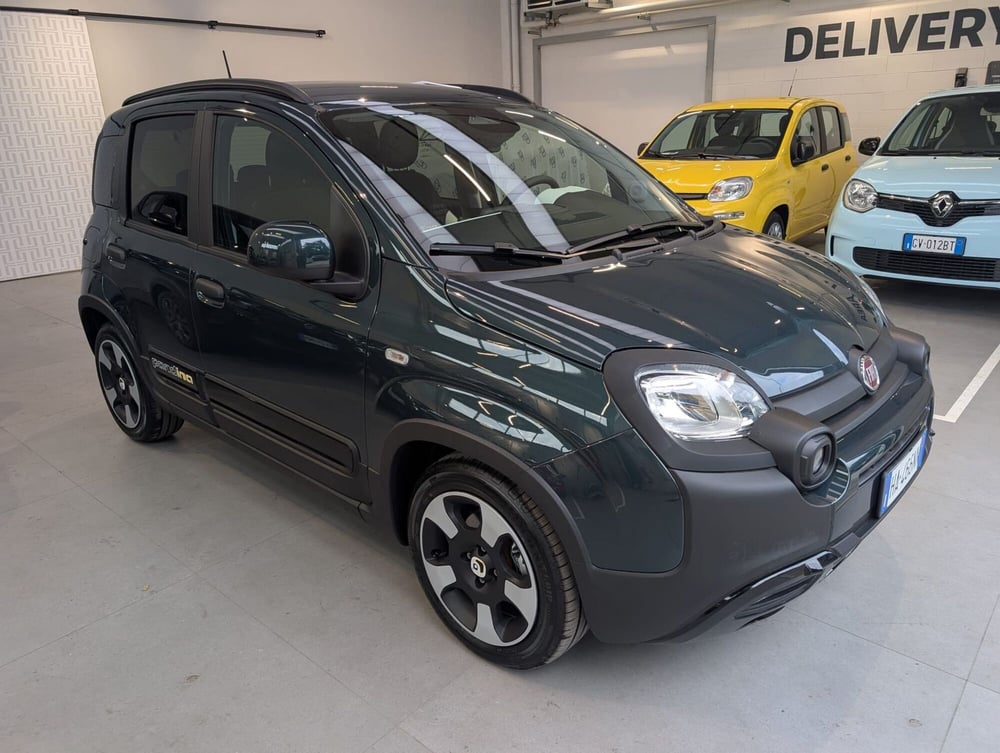 Fiat Panda Cross nuova a Milano (3)