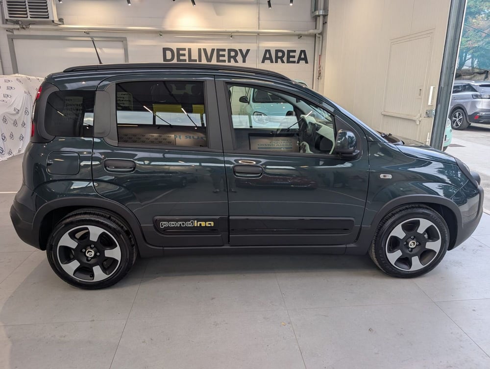 Fiat Panda Cross nuova a Milano (4)