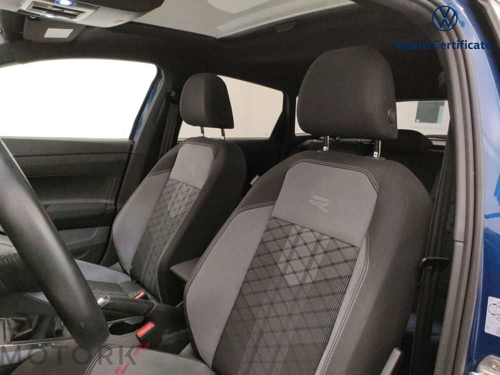 Volkswagen Taigo usata a Varese (11)