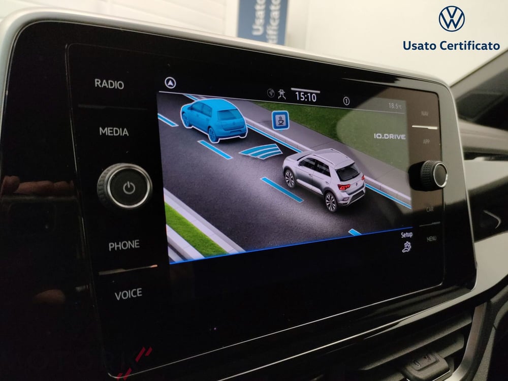 Volkswagen T-Roc usata a Varese (16)