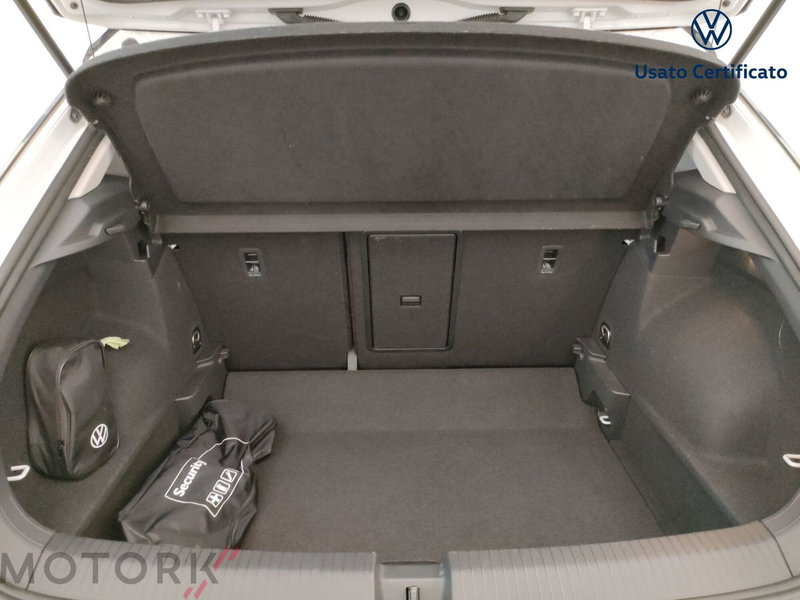 Volkswagen T-Roc usata a Varese (10)