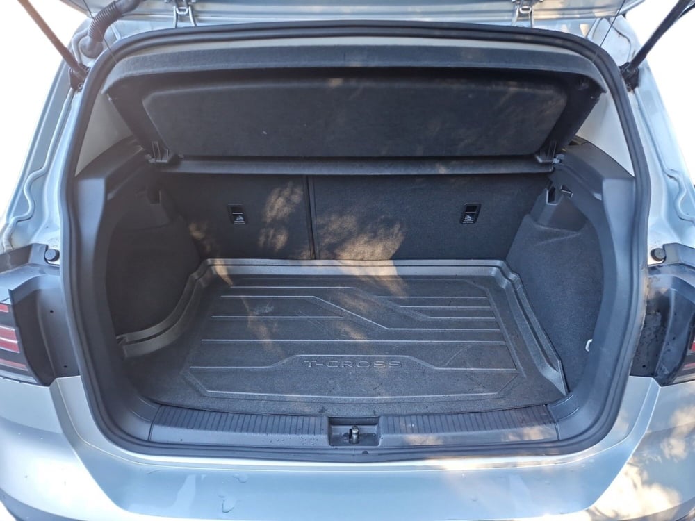 Volkswagen T-Cross usata a Siena (10)