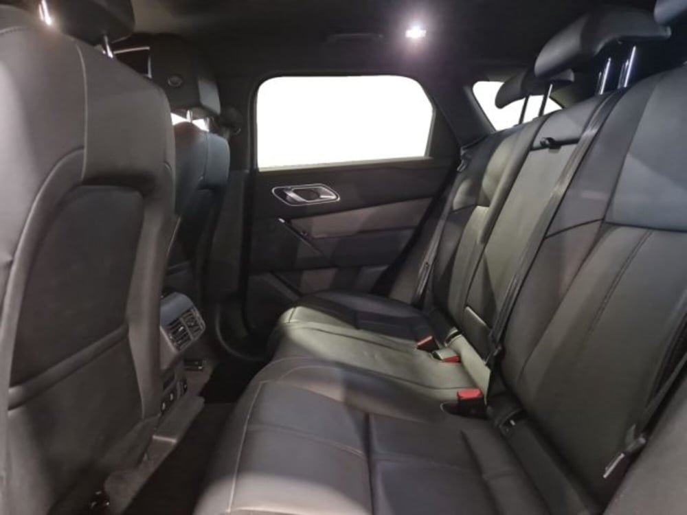 Land Rover Range Rover Velar usata a Livorno (5)