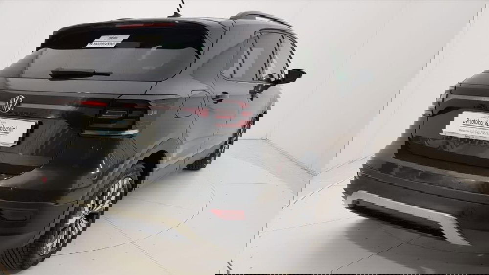 Volkswagen T-Cross usata a Lucca (6)