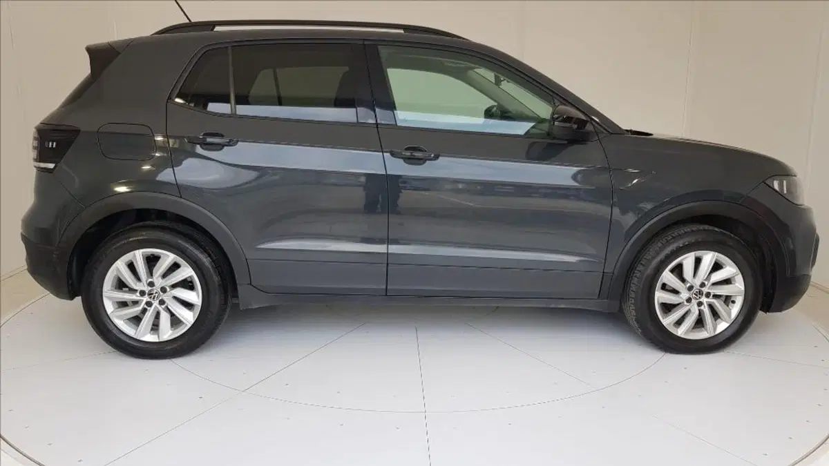 Volkswagen T-Cross usata a Lucca (7)