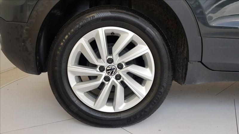 Volkswagen T-Cross usata a Lucca (9)