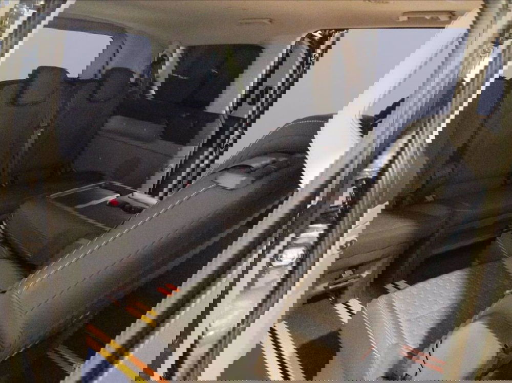 Ford Tourneo Custom nuova a Milano (10)