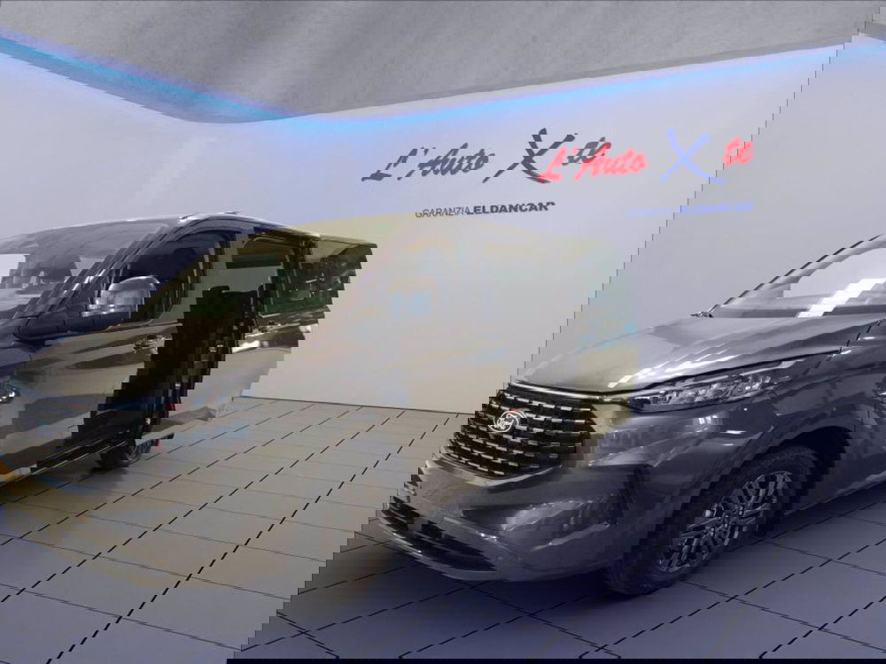 Ford Tourneo Custom nuova a Milano (4)