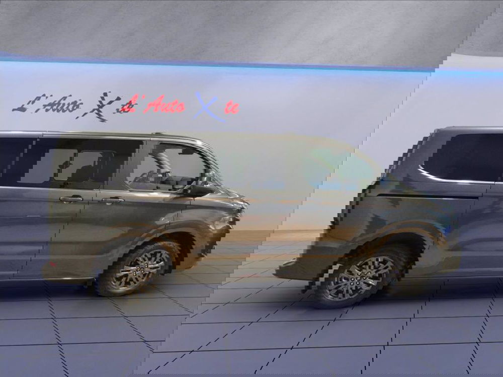 Ford Tourneo Custom nuova a Milano (7)