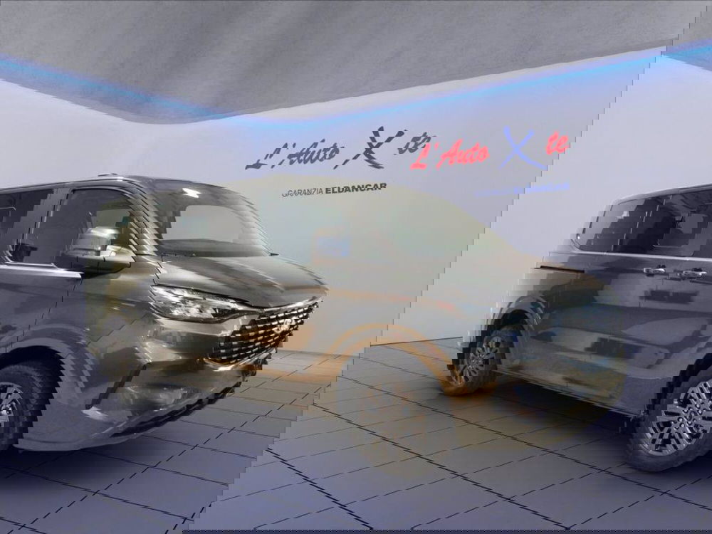 Ford Tourneo Custom nuova a Milano (8)