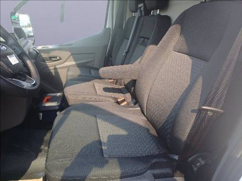 Ford Transit Furgone nuova a Milano (13)