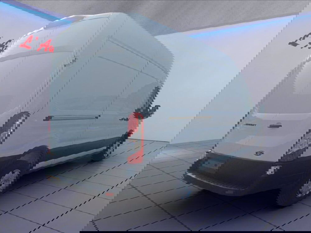 Ford Transit Furgone nuova a Milano (4)