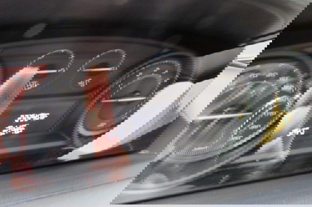 Lancia Ypsilon usata a Milano (11)