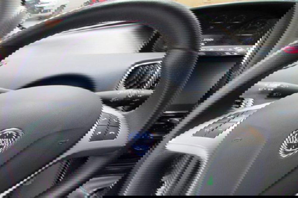 Lancia Ypsilon usata a Milano (12)