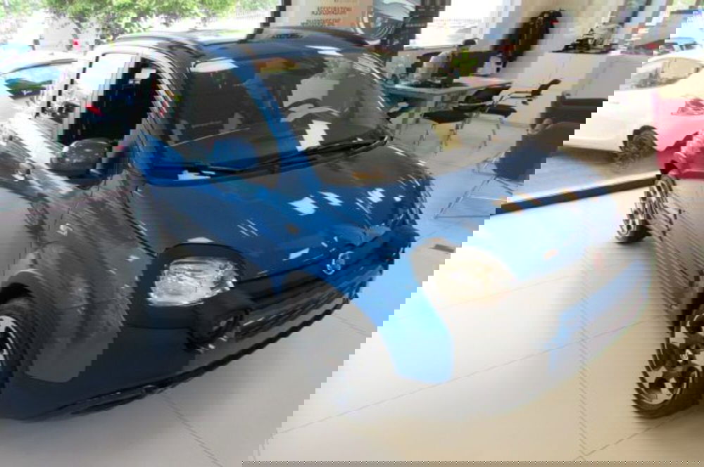 Fiat Panda nuova a Milano (2)