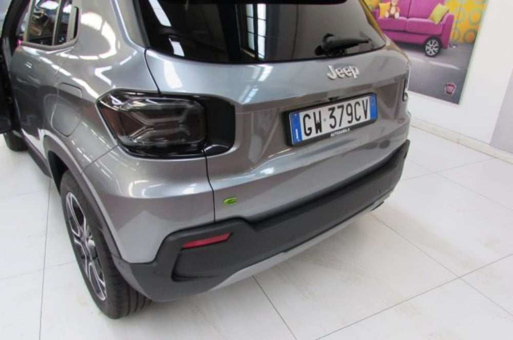 Jeep Avenger usata a Milano (17)