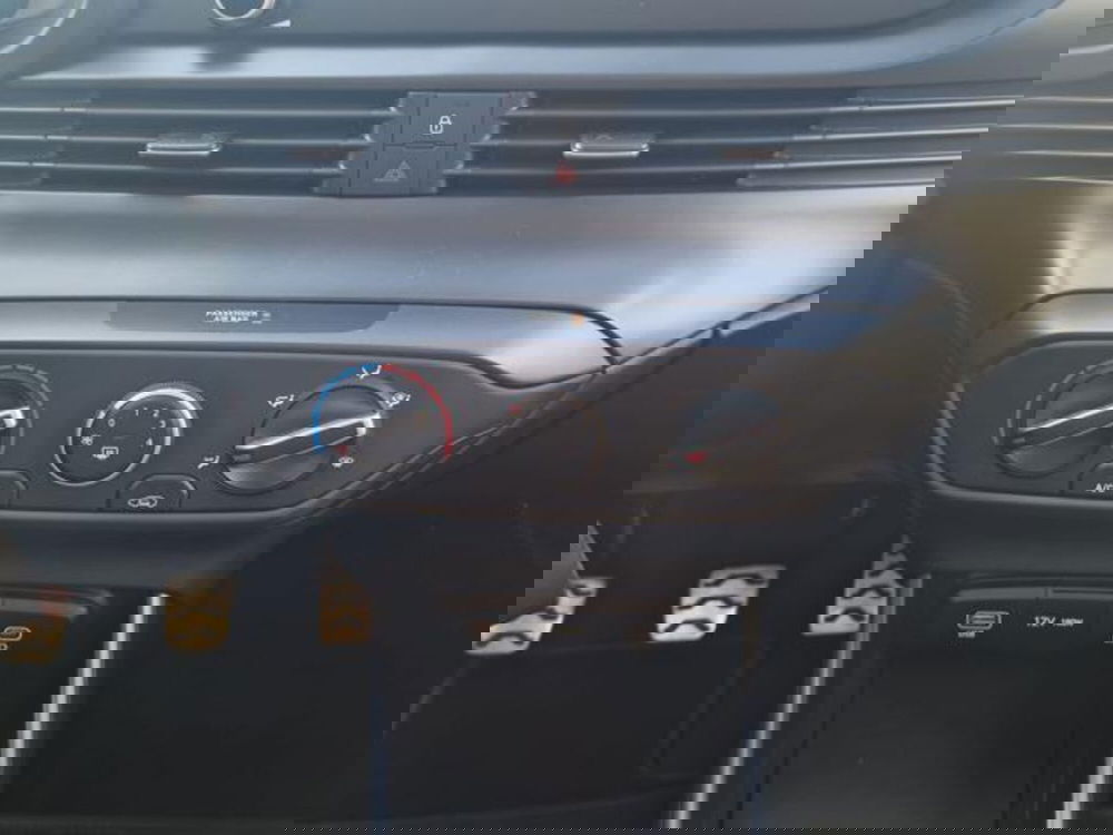 Hyundai Bayon usata a Salerno (18)