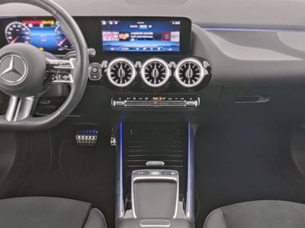Mercedes-Benz GLA SUV usata a Milano (5)