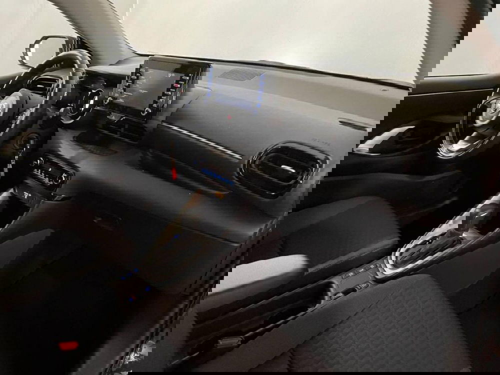 Toyota Yaris Cross usata a Torino (11)