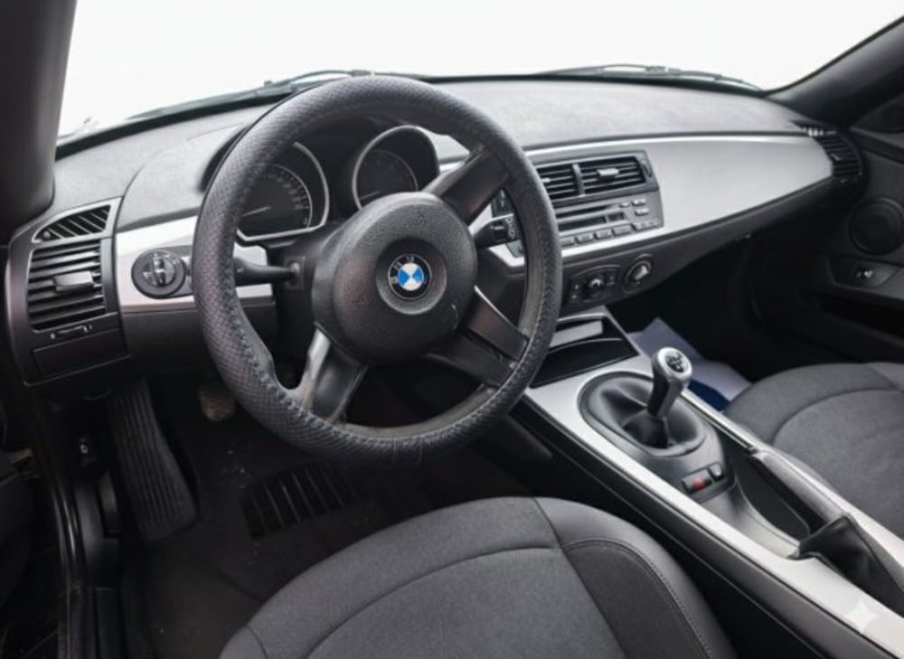 BMW Z4 Cabrio usata a Firenze (10)