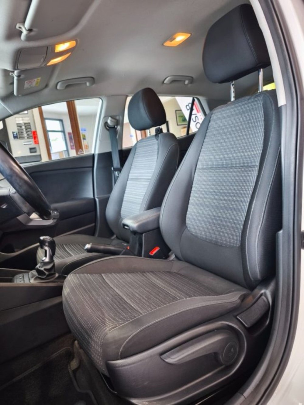 Kia Stonic usata a Firenze (10)