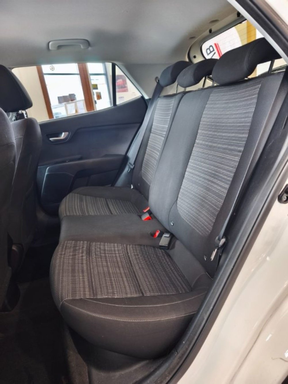 Kia Stonic usata a Firenze (11)