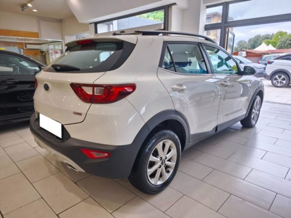 Kia Stonic usata a Firenze (7)