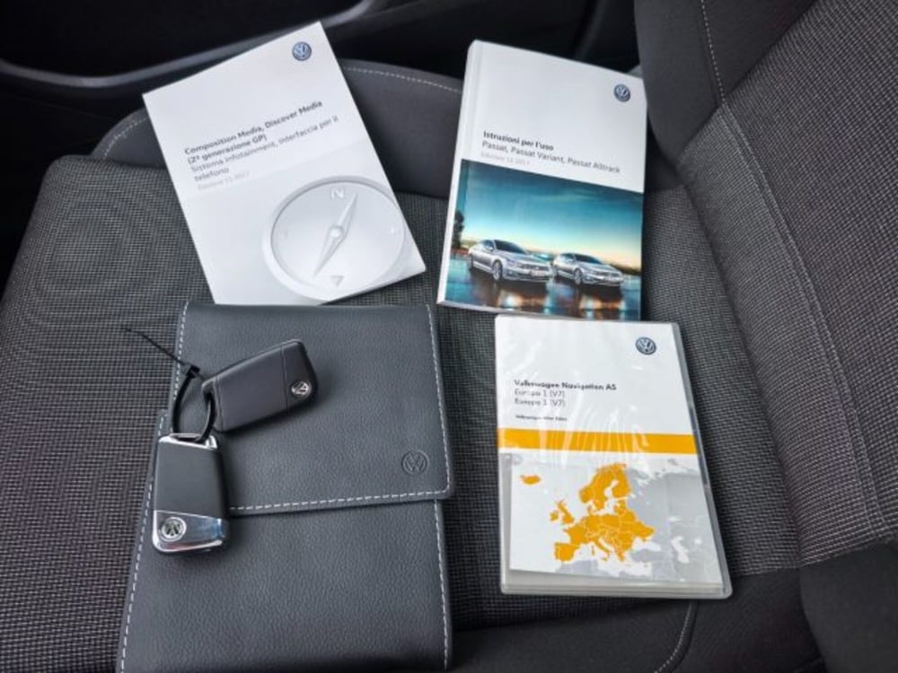 Volkswagen Passat Variant usata a Firenze (15)