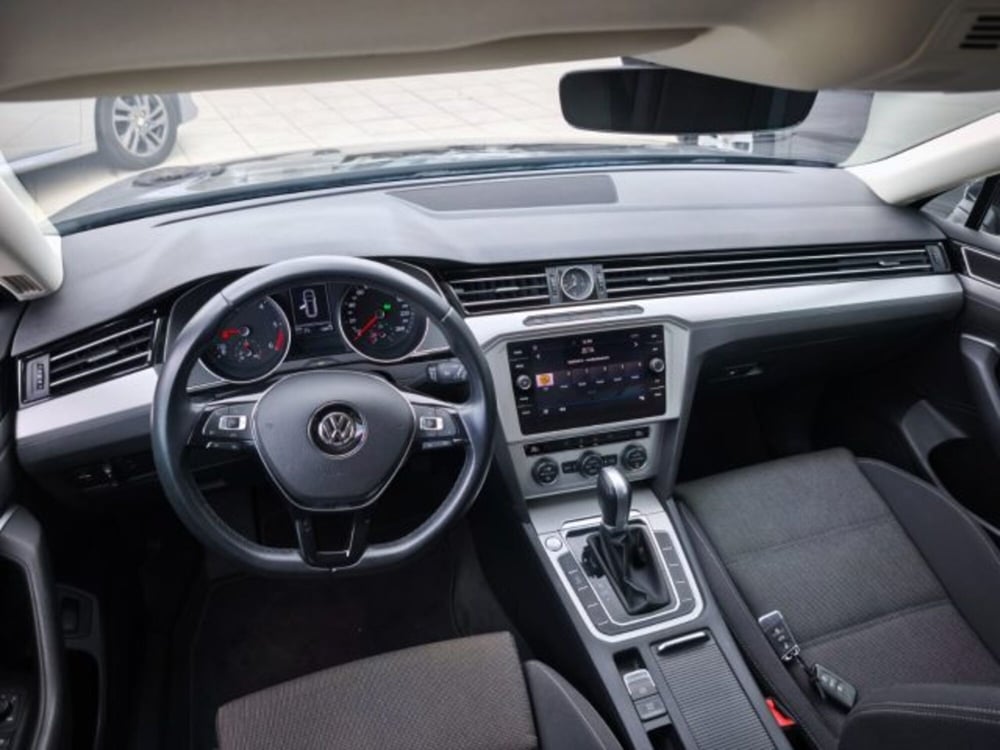 Volkswagen Passat Variant usata a Firenze (8)