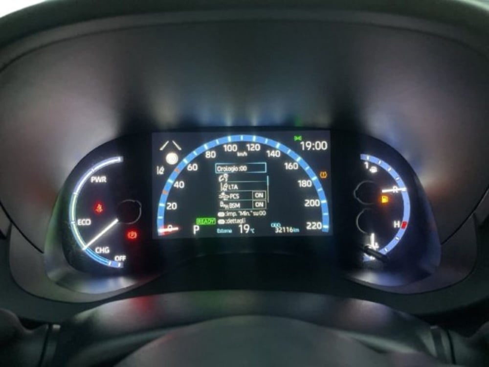 Toyota Yaris Cross usata a Vercelli (13)
