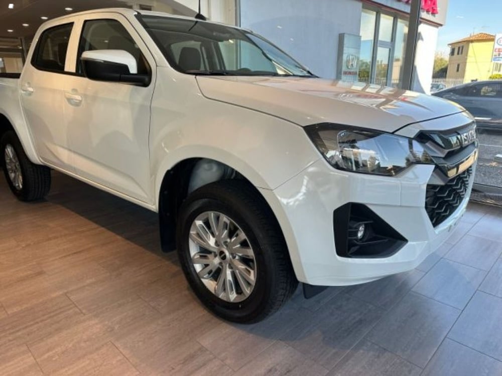 Isuzu D-Max Pick-up nuova a Lucca (2)